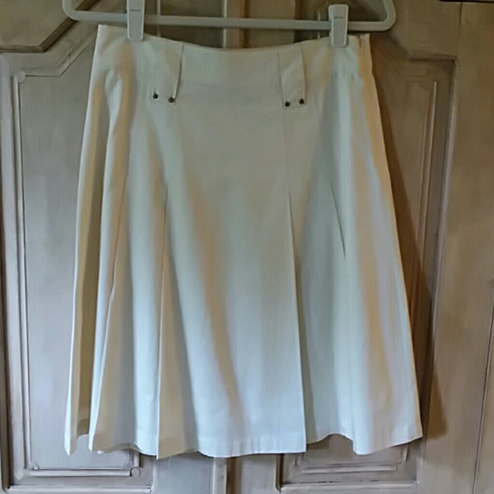 Jones New York skirt.